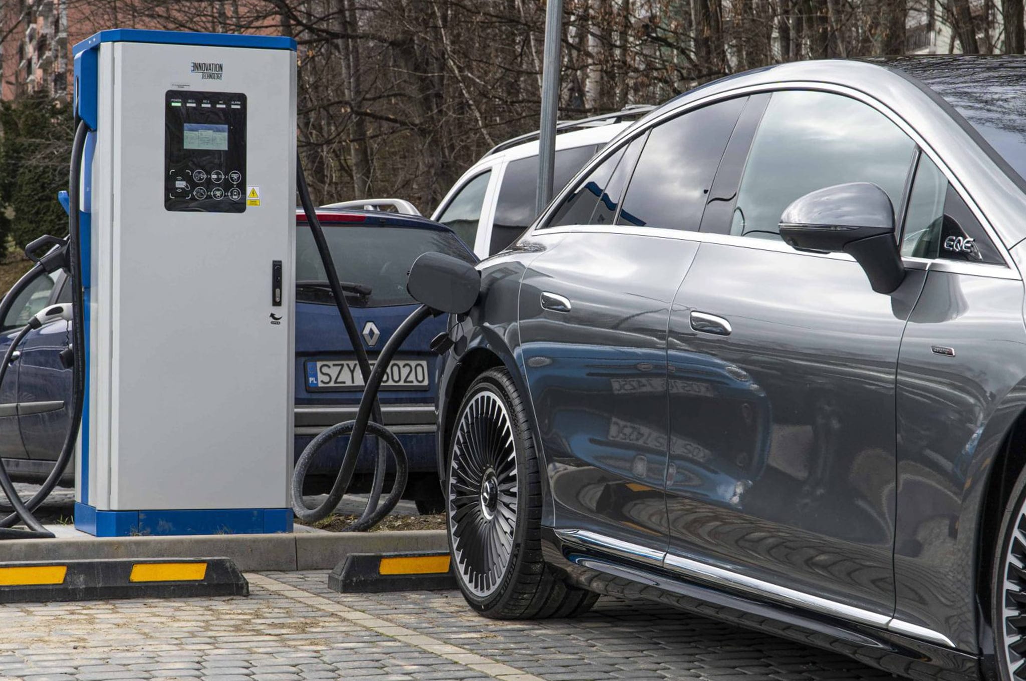 fast charging station DC