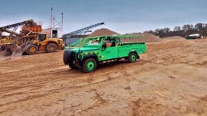 heavy machinary on the construction scene