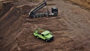 heavy machinary on the construction scene