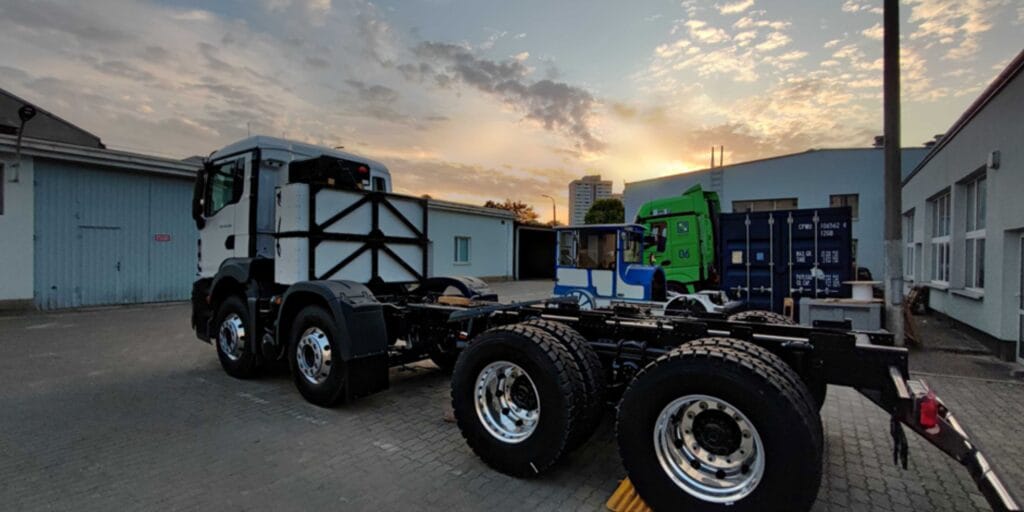 ciężarówka, w której zastosowano baterię litowo-jonową, 6 zestawów