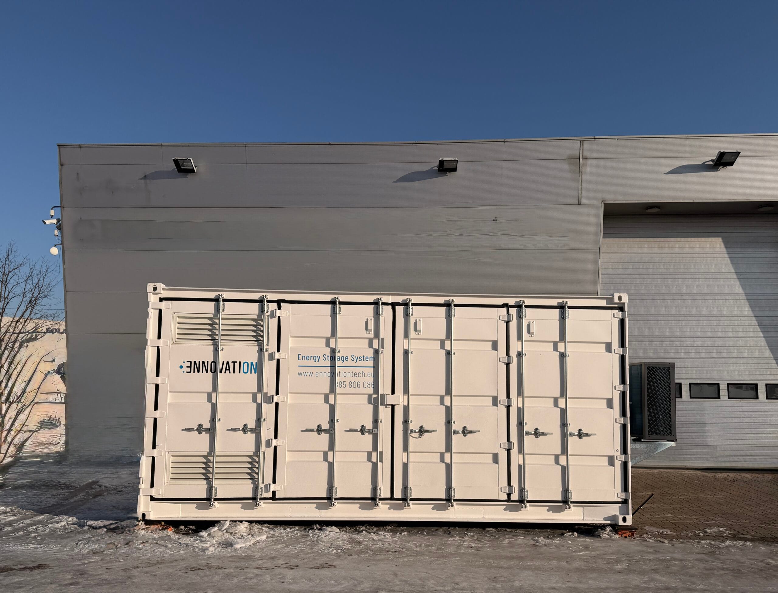 Advanced energy storage systems