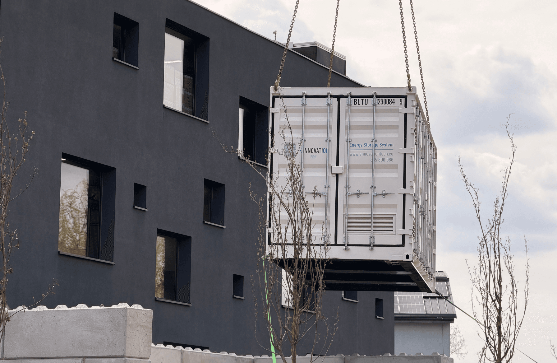 Magazyn energii przemysłowy realizacja dla Kradex